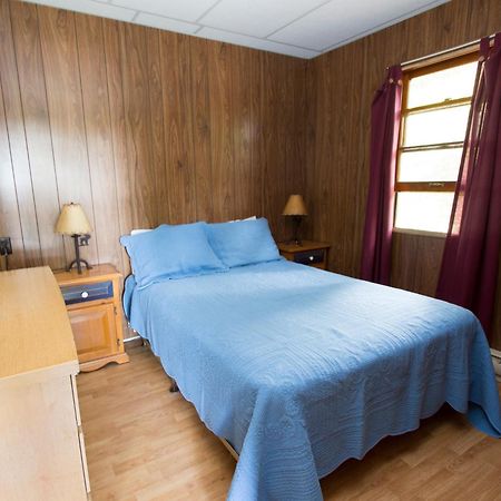 The Pines Cottage Resort Oxtongue Lake Εξωτερικό φωτογραφία