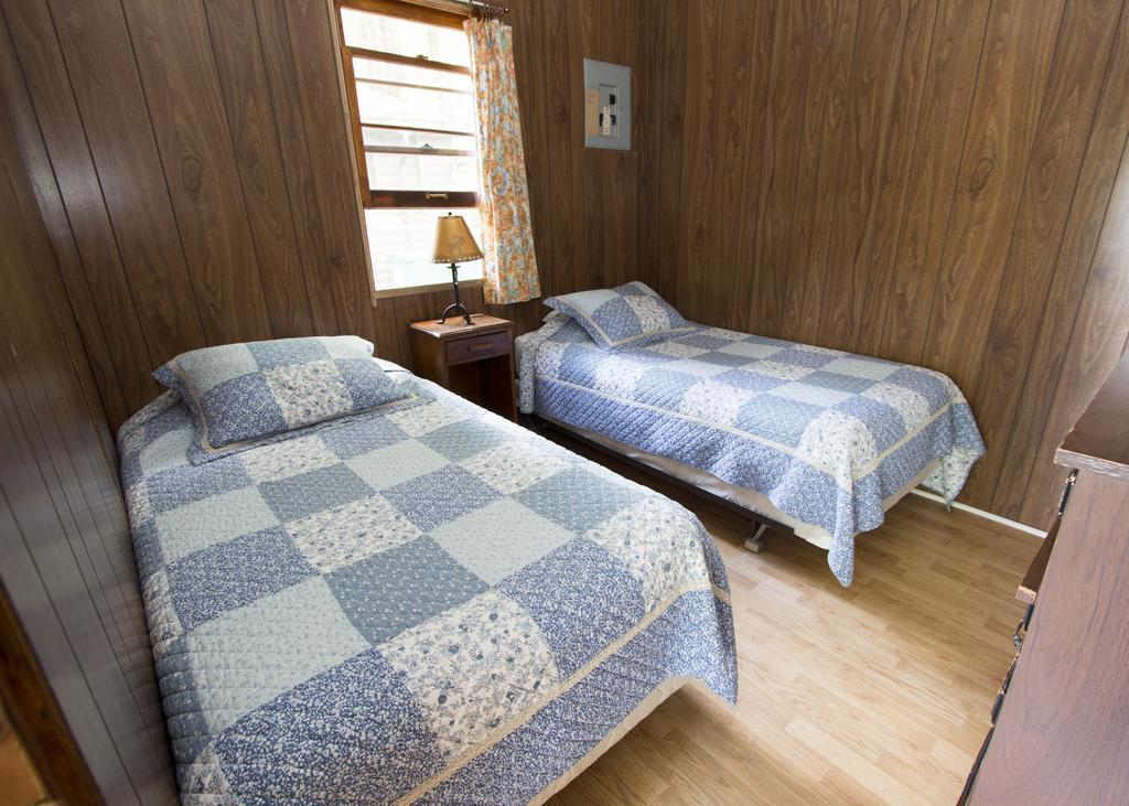 The Pines Cottage Resort Oxtongue Lake Εξωτερικό φωτογραφία