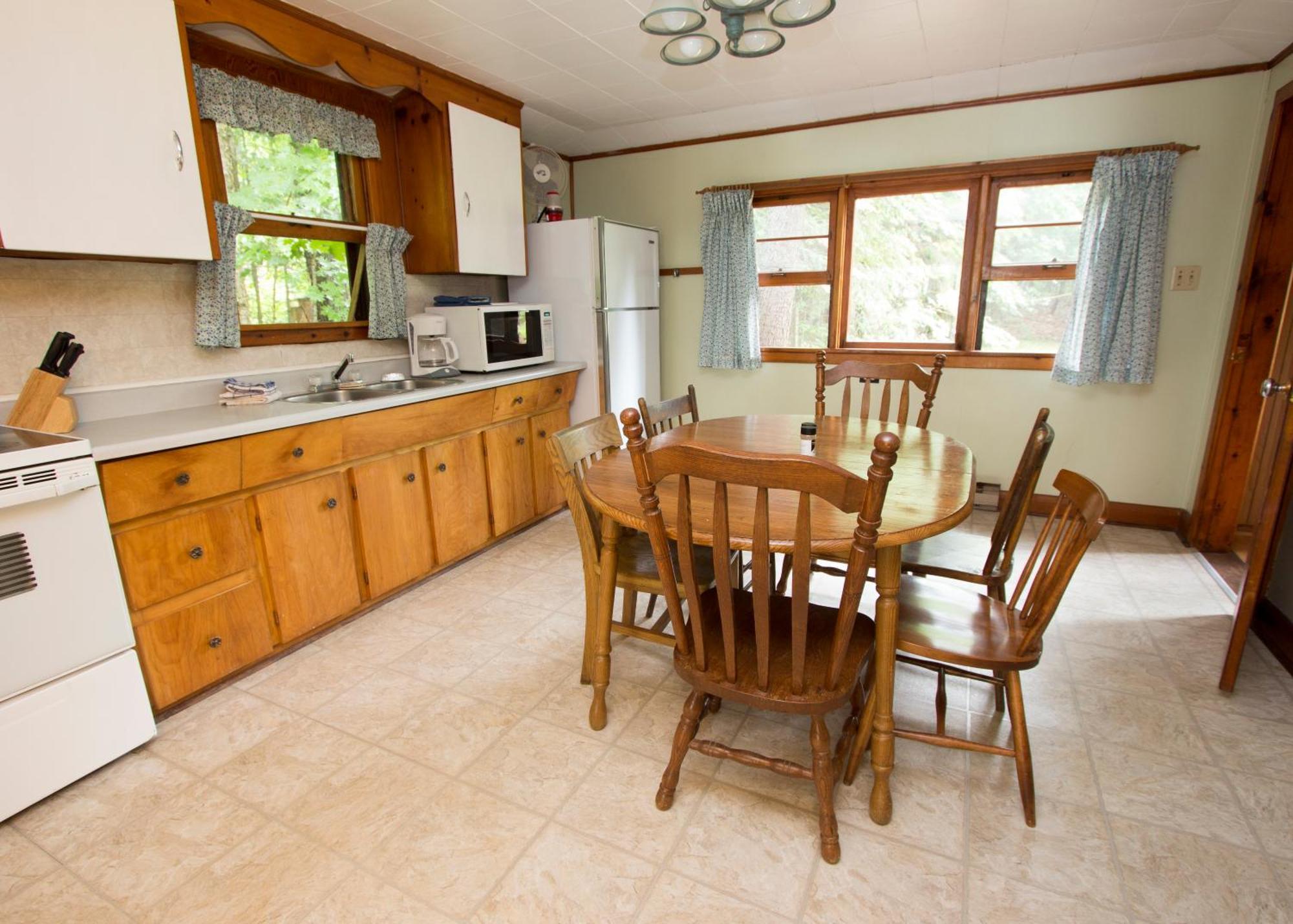 The Pines Cottage Resort Oxtongue Lake Εξωτερικό φωτογραφία