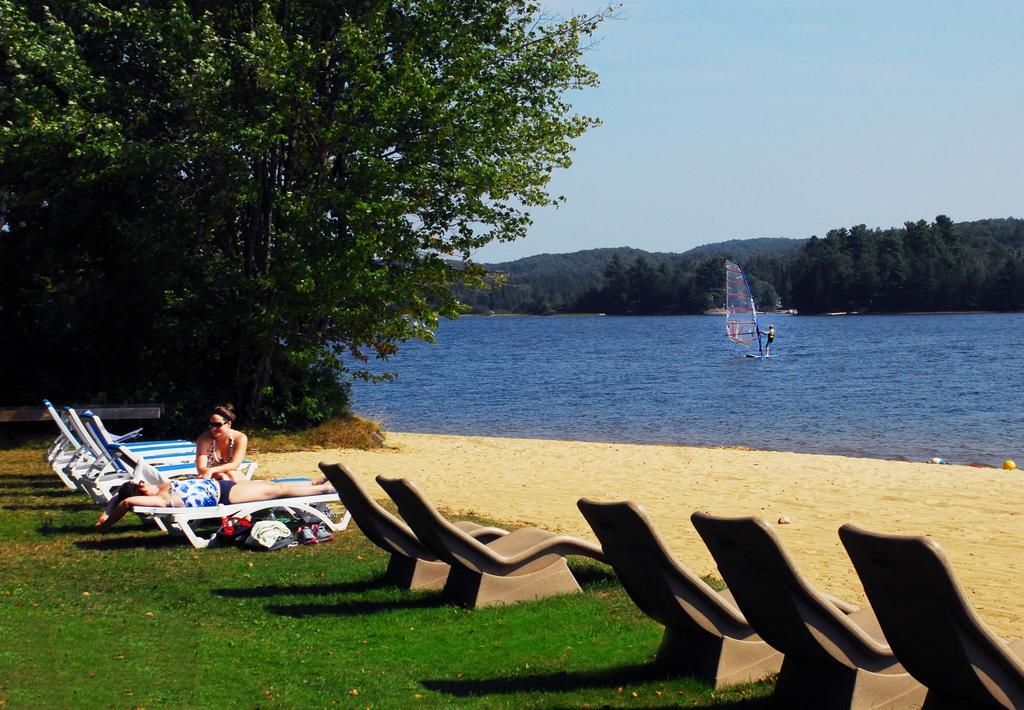 The Pines Cottage Resort Oxtongue Lake Εξωτερικό φωτογραφία